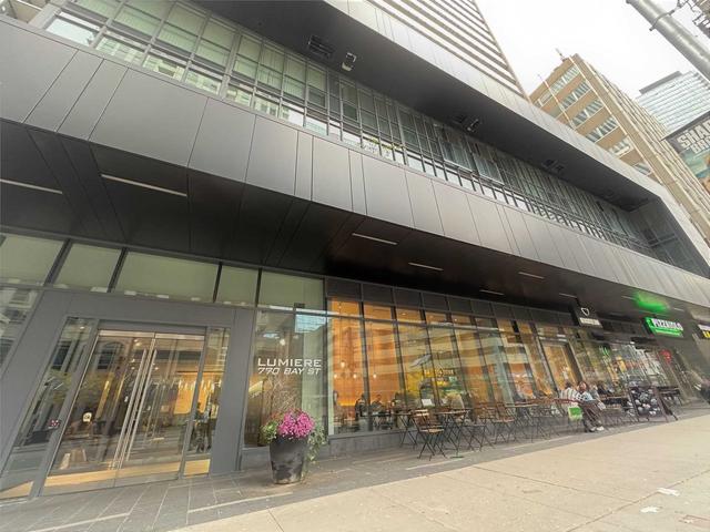 2707 - 770 Bay St W, Condo with 1 bedrooms, 1 bathrooms and 1 parking in Toronto ON | Image 6