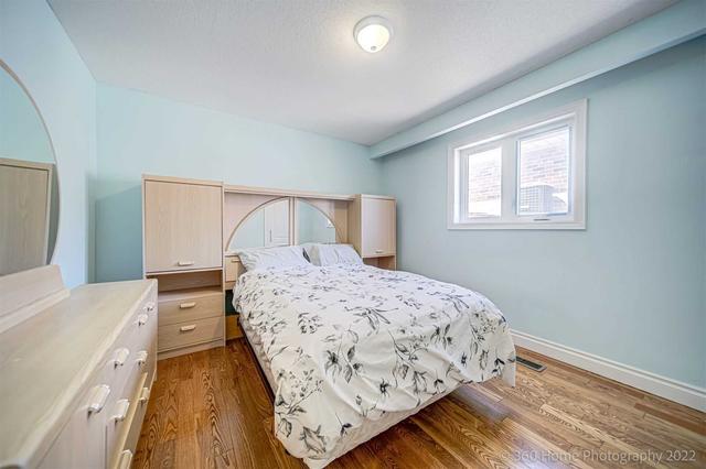 7 Mayberry Rd, House detached with 3 bedrooms, 2 bathrooms and 6 parking in Toronto ON | Image 24