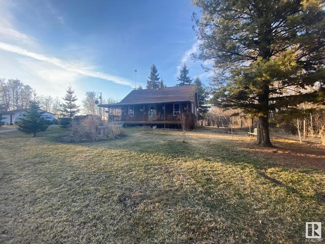 475002 Rge Rd 222, House detached with 2 bedrooms, 2 bathrooms and null parking in Wetaskiwin County No. 10 AB | Image 4