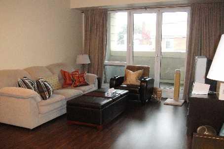 220 - 550 Front St, Condo with 1 bedrooms, 1 bathrooms and 1 parking in Toronto ON | Image 3