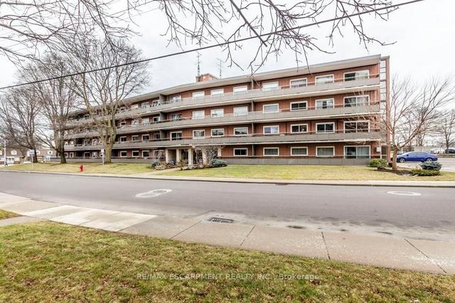 411 - 11 Woodman Dr S, Condo with 1 bedrooms, 1 bathrooms and 1 parking in Hamilton ON | Image 12