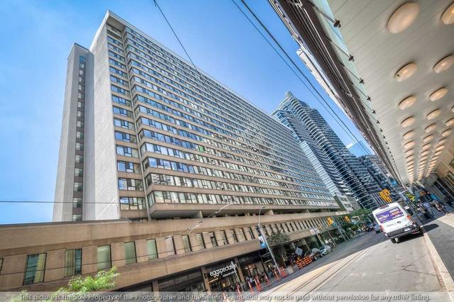1016 - 45 Carlton St, Condo with 2 bedrooms, 2 bathrooms and 1 parking in Toronto ON | Image 1