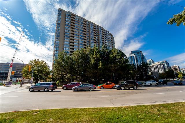 504 - 65 Spring Garden Ave, Condo with 3 bedrooms, 2 bathrooms and 1 parking in Toronto ON | Image 1