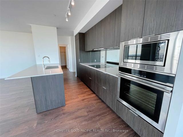 1802 - 609 Avenue Rd, Condo with 2 bedrooms, 3 bathrooms and 2 parking in Toronto ON | Image 24