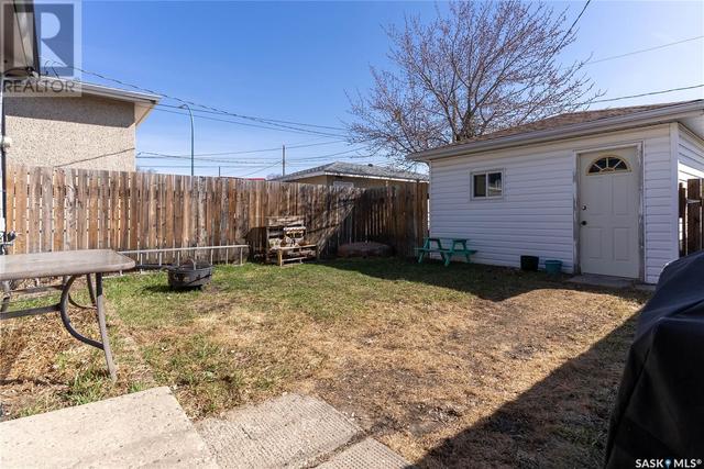 2209 Lindsay Street, House detached with 2 bedrooms, 2 bathrooms and null parking in Regina SK | Image 18