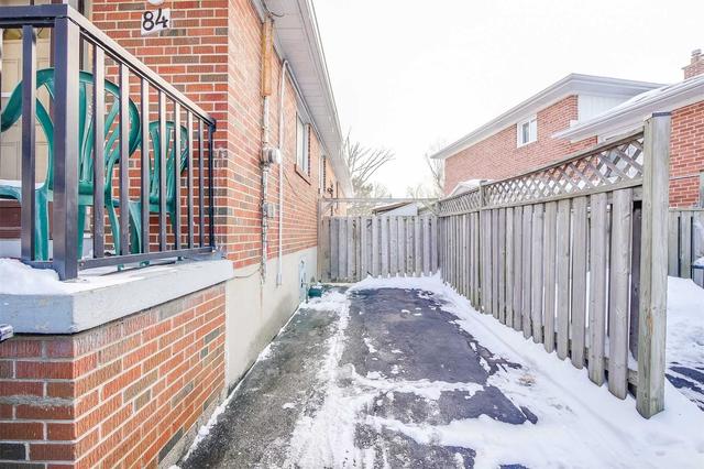 84 Roywood Dr, House semidetached with 3 bedrooms, 2 bathrooms and 5 parking in Toronto ON | Image 34