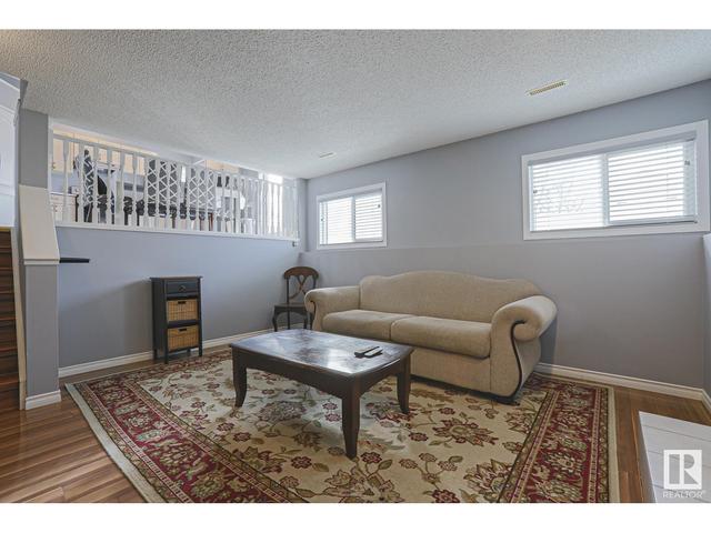 18413 76a Av Nw, House detached with 4 bedrooms, 2 bathrooms and 4 parking in Edmonton AB | Image 22