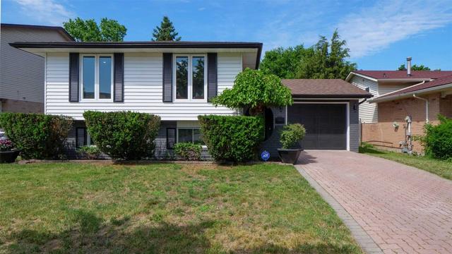 3195 Conservation Dr, House detached with 3 bedrooms, 2 bathrooms and 3 parking in Windsor ON | Image 12