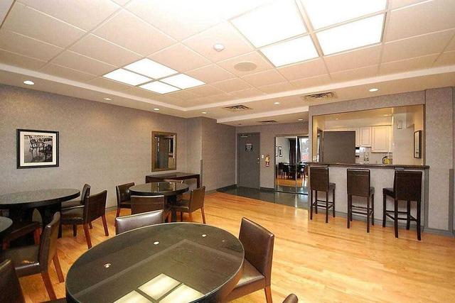 507 - 145 Hillcrest Ave, Condo with 1 bedrooms, 1 bathrooms and 1 parking in Mississauga ON | Image 25