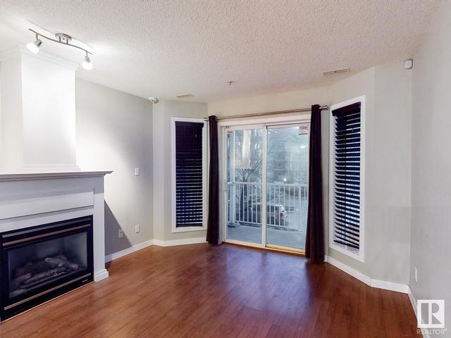 226 - 4312 139 Av Nw Nw, Condo with 2 bedrooms, 2 bathrooms and 1 parking in Edmonton AB | Image 4