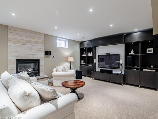 36 West Village Drive, House detached with 4 bedrooms, 4 bathrooms and 8 parking in Caledon ON | Image 31