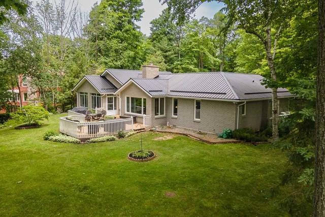 12 Birdie Dr, House detached with 3 bedrooms, 2 bathrooms and 12 parking in Kawartha Lakes ON | Image 12