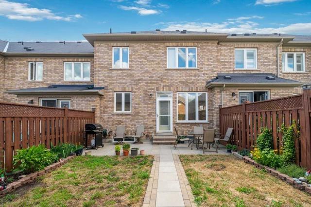 87 Kentview Cres, House attached with 3 bedrooms, 4 bathrooms and 3 parking in Markham ON | Image 16
