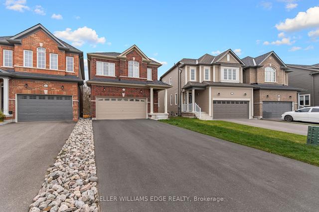84 Wood Cres, House detached with 3 bedrooms, 3 bathrooms and 6 parking in Essa ON | Image 12