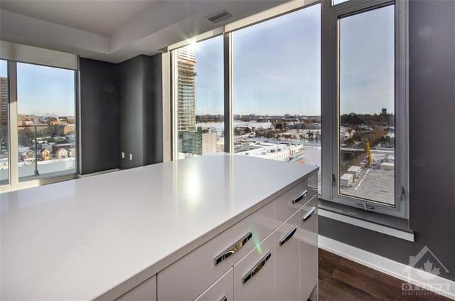 709 - 111 Champagne Avenue S, Condo with 2 bedrooms, 2 bathrooms and 1 parking in Ottawa ON | Image 9