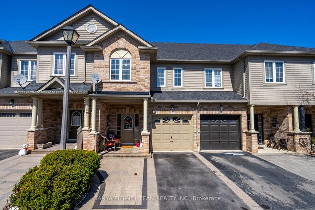 65 Tempo Way, House attached with 3 bedrooms, 3 bathrooms and 3 parking in Whitby ON | Image 1