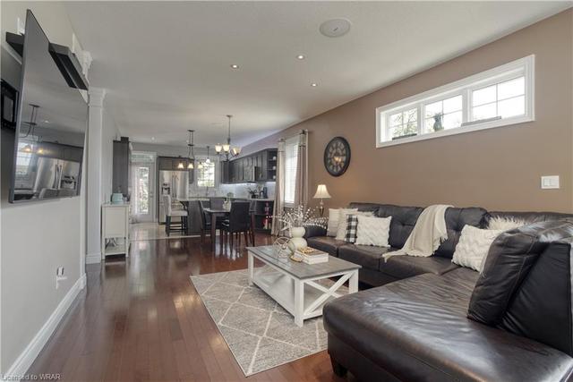 188 Maple Bush Drive, House detached with 4 bedrooms, 3 bathrooms and 4 parking in Cambridge ON | Image 27