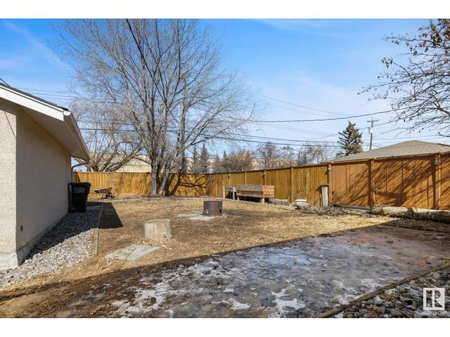 5908 97a Av Nw, House detached with 3 bedrooms, 2 bathrooms and null parking in Edmonton AB | Image 31