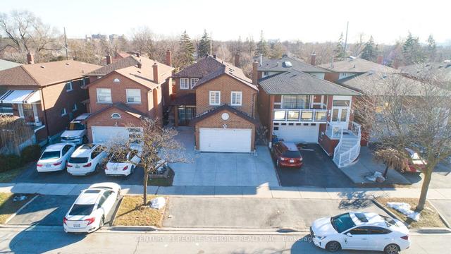 57 Cassis Dr, House detached with 4 bedrooms, 5 bathrooms and 3 parking in Toronto ON | Image 1