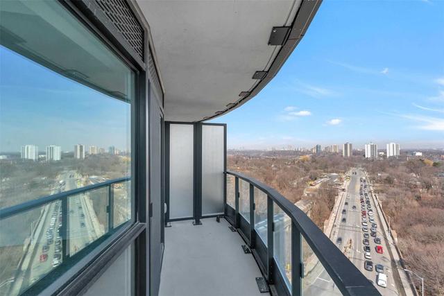 1218 - 585 Bloor St E, Condo with 2 bedrooms, 2 bathrooms and 1 parking in Toronto ON | Image 4