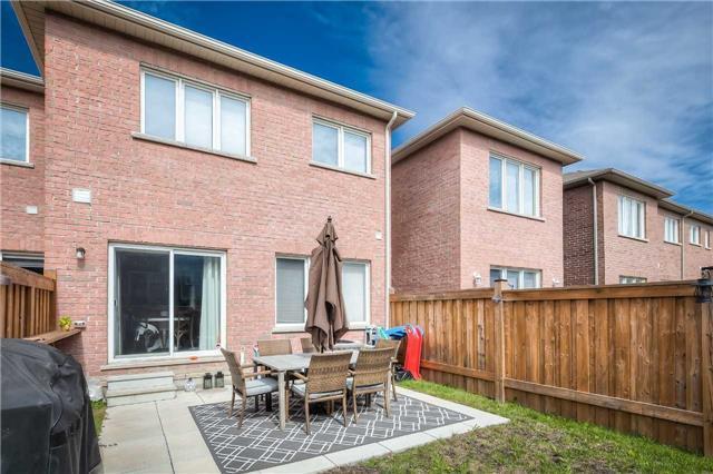 104 Rougeview Park Cres, House attached with 3 bedrooms, 3 bathrooms and 1 parking in Markham ON | Image 18