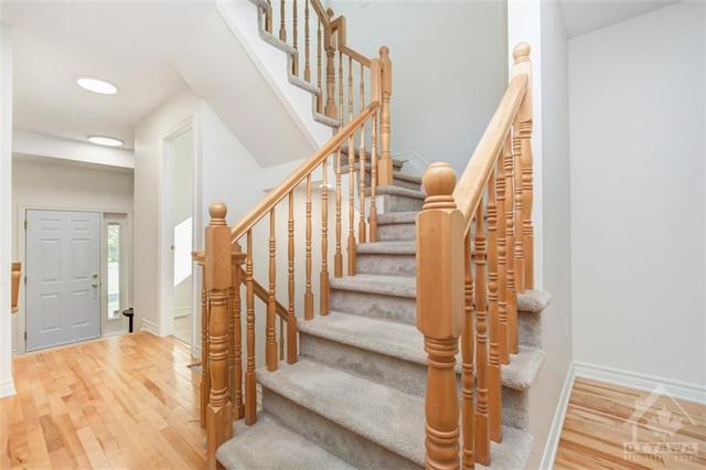 231 Castor Street, Townhouse with 3 bedrooms, 3 bathrooms and 3 parking in Russell ON | Image 13