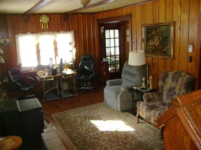 11974 Highway 522, House detached with 3 bedrooms, 2 bathrooms and 4 parking in Parry Sound, Unorganized, Centre Part ON | Image 9