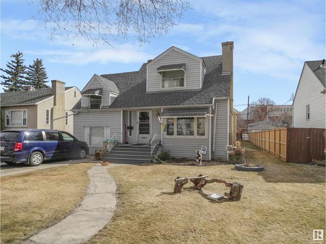 10827 111 St Nw, House detached with 3 bedrooms, 2 bathrooms and null parking in Edmonton AB | Image 1