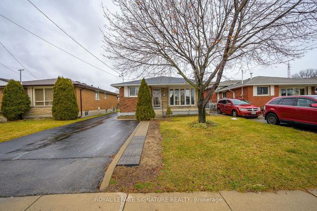 54 Moxley Dr, House detached with 3 bedrooms, 2 bathrooms and 3 parking in Hamilton ON | Image 18