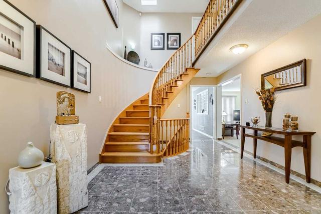 96 Braidwood Lake Rd, House detached with 4 bedrooms, 4 bathrooms and 4 parking in Brampton ON | Image 11