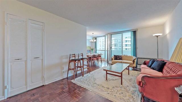 404 - 1111 Steeles Ave W, Condo with 2 bedrooms, 2 bathrooms and 1 parking in Toronto ON | Image 17