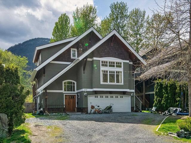 1432 Alder Drive, House detached with 5 bedrooms, 4 bathrooms and null parking in Pemberton BC | Card Image