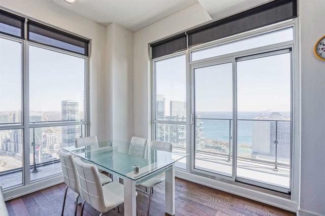 uph4706 - 2220 Lakeshore Blvd W, Condo with 3 bedrooms, 2 bathrooms and 1 parking in Toronto ON | Image 5
