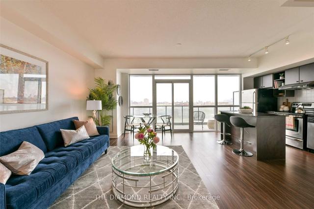 826 - 35 Brian Peck Cres, Condo with 1 bedrooms, 1 bathrooms and 1 parking in Toronto ON | Image 10