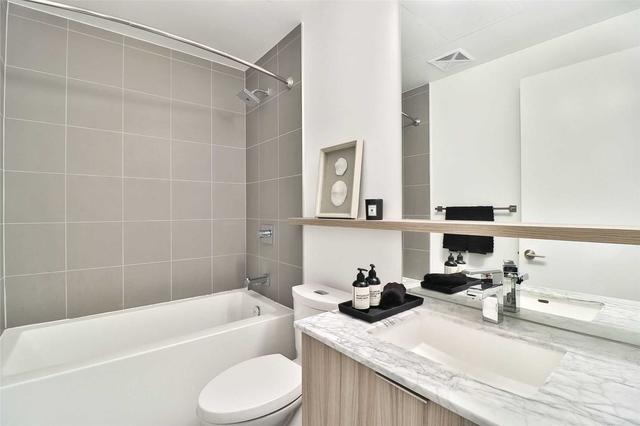 418 - 6 Parkwood Ave, Condo with 1 bedrooms, 1 bathrooms and 0 parking in Toronto ON | Image 17