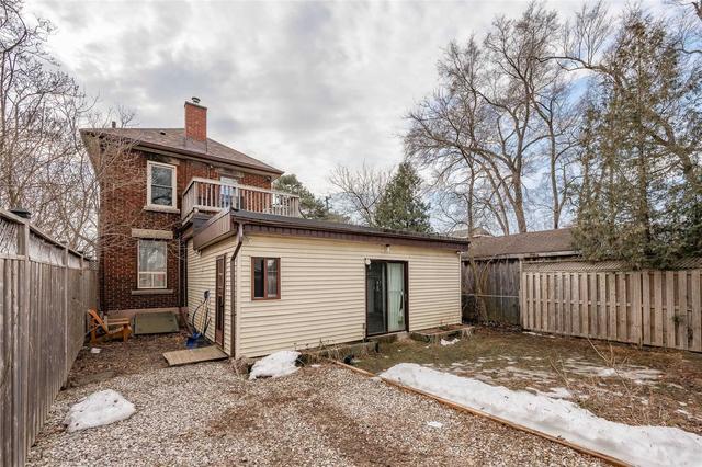 278 York Rd, House detached with 4 bedrooms, 2 bathrooms and 2 parking in Guelph ON | Image 7