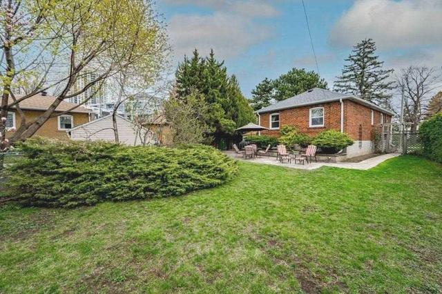 3 Carysfort Rd, House detached with 2 bedrooms, 2 bathrooms and 5 parking in Toronto ON | Image 39