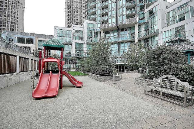 sph3308 - 220 Burnhamthorpe Rd W, Condo with 1 bedrooms, 2 bathrooms and 1 parking in Mississauga ON | Image 22