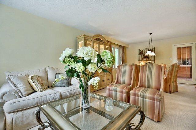 250 Chalfield Lane, House detached with 4 bedrooms, 4 bathrooms and 4 parking in Mississauga ON | Image 3