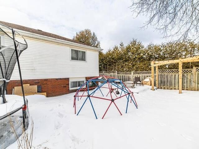 81 Penfound Dr, House detached with 3 bedrooms, 2 bathrooms and 4 parking in Clarington ON | Image 21