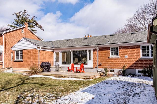 80 Thorndale Cres, House detached with 3 bedrooms, 2 bathrooms and 1 parking in Hamilton ON | Image 33