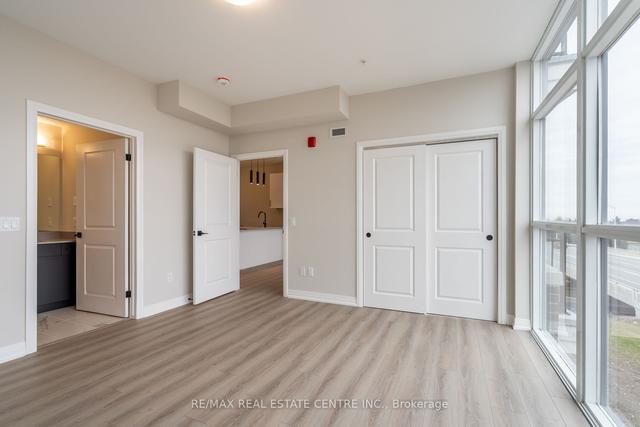 302 - 120 Springvalley Cres, Condo with 2 bedrooms, 2 bathrooms and 1 parking in Hamilton ON | Image 25