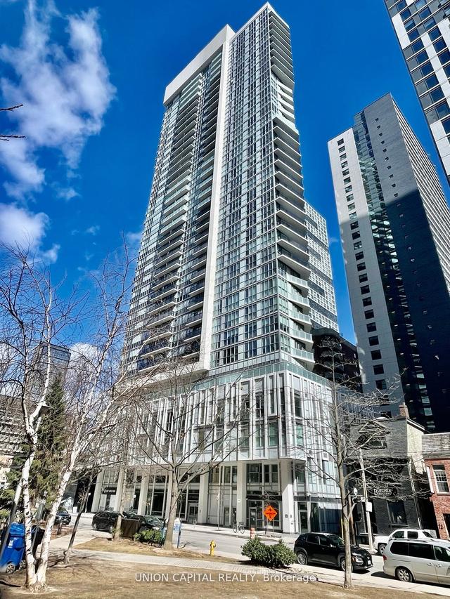 3307 - 77 Mutual St, Condo with 1 bedrooms, 1 bathrooms and 0 parking in Toronto ON | Image 1