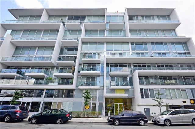 807 - 75 Portland St, Condo with 2 bedrooms, 2 bathrooms and 1 parking in Toronto ON | Image 1