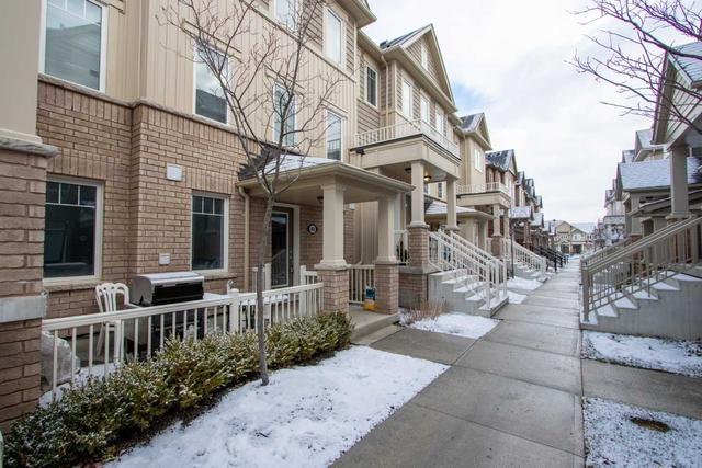 106 - 2500 Hill Rise Crt, Townhouse with 2 bedrooms, 2 bathrooms and 1 parking in Oshawa ON | Image 13