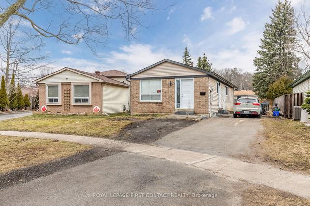 47 Mowat Cres, House detached with 3 bedrooms, 2 bathrooms and 5 parking in Barrie ON | Image 29