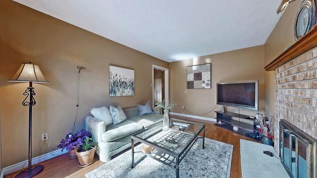 109 Rollo Dr, House detached with 3 bedrooms, 3 bathrooms and 4 parking in Ajax ON | Image 37