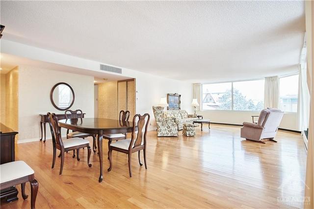 3a - 300 Queen Elizabeth Drive, Condo with 2 bedrooms, 2 bathrooms and 2 parking in Ottawa ON | Image 5
