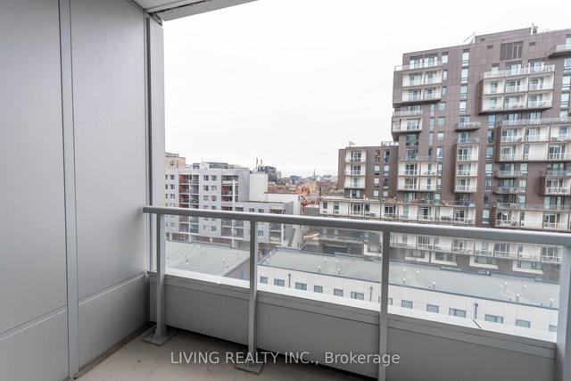 728 - 38 Cameron St, Condo with 2 bedrooms, 2 bathrooms and 1 parking in Toronto ON | Image 9