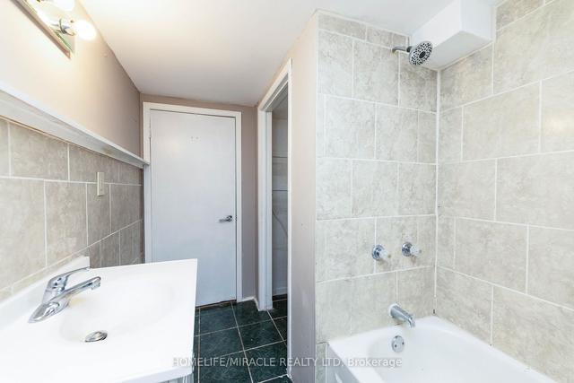 1251 Warden Ave, House detached with 3 bedrooms, 2 bathrooms and 3 parking in Toronto ON | Image 29